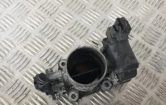 Toyota RAV 4 (XA30) Throttle valve 1923002010 192300-2010
