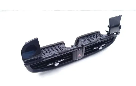 KIA Picanto Dash center air vent grill 84740G6900 26475AHFAI 84740G6900FHV