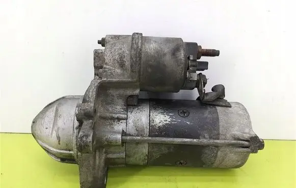 BMW 5 E39 Starter motor 63113001