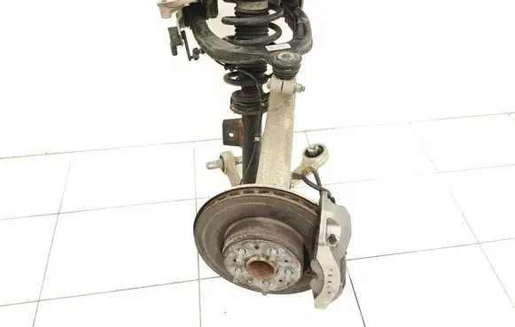 Tesla Model 3 Front wheel hub 1044311-00-E