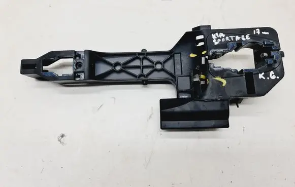 KIA Sportage Rear door exterior handle/bracket 83655F1000