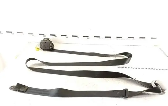 Volkswagen Caddy Front seatbelt 33014051 2K0857806D 34044284