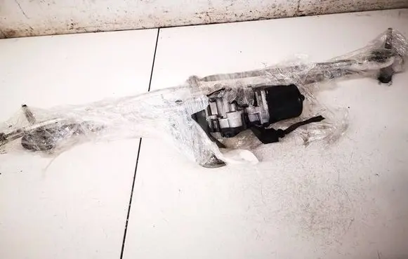 Mini One - Cooper R50 - 53 Front wiper linkage and motor