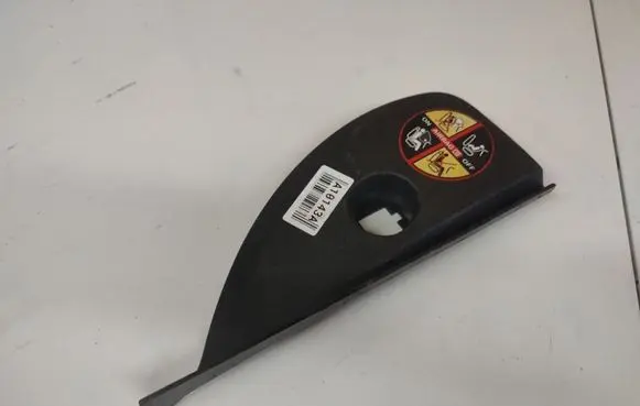 Renault Clio III Dashboard side end trim 6200473909