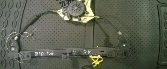 Alfa Romeo 156 Sliding door window regulator with motor