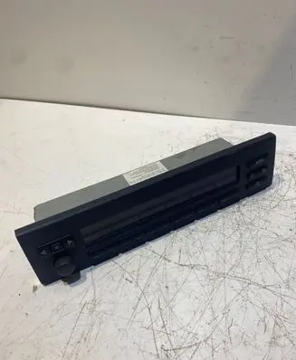 BMW 5 E39 Screen/display/small screen 65826914588 24085639 7609227040
