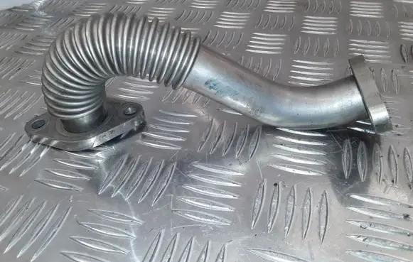 Nissan Qashqai EGR valve line/pipe/hose