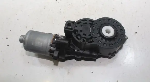 Lexus NX Seat adjustment motor 43944010220