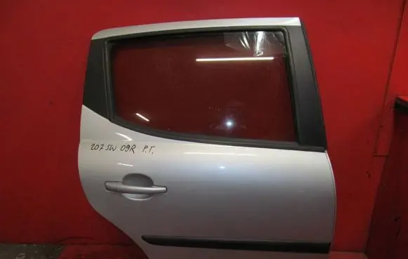 Peugeot 207 Rear door 207SWDRZWIPT