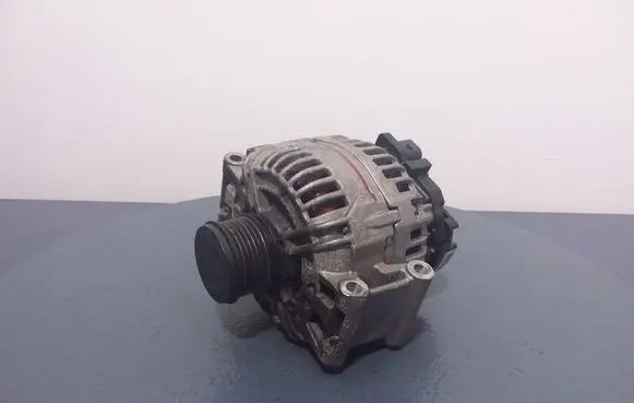 Audi A4 S4 B8 8K Generator/alternator 12090346000N