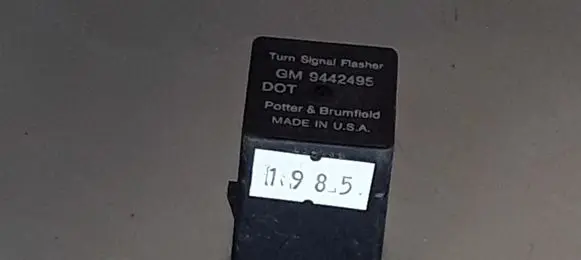 Opel Sintra Other relay 9442495