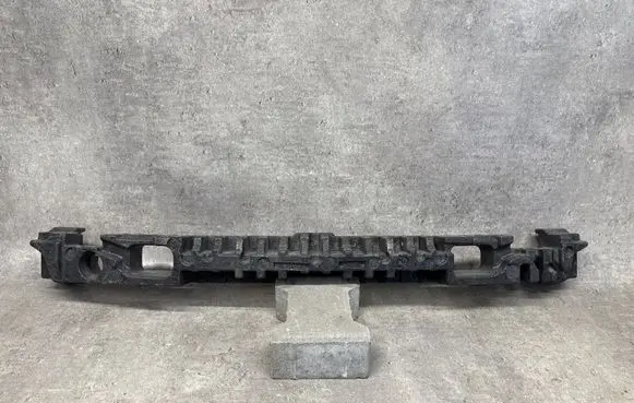 BMW 7 G11 G12 Front bumper foam support bar 7338525