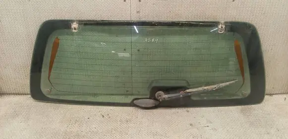 Ford Maverick Opening tailgate glass 