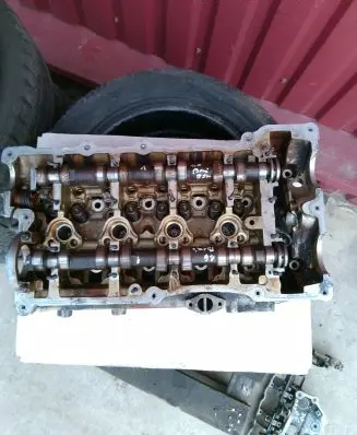 BMW 3 E46 Engine head 75054229