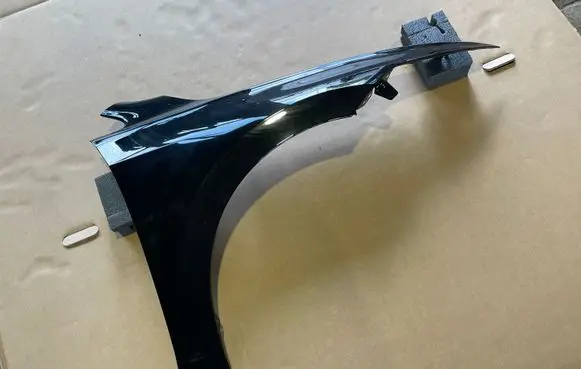 Volkswagen Golf VIII Fender 5H0821022B