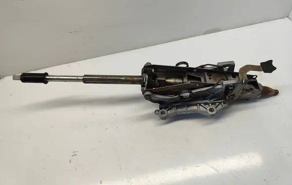 Steering wheel axle