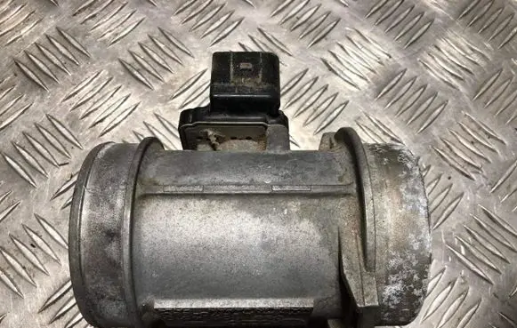 Volkswagen PASSAT B5 Mass air flow meter 059906461D AFH7025C