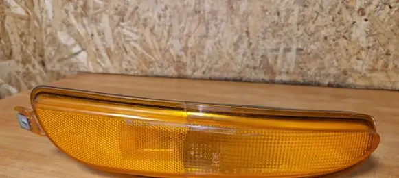 Chrysler 300M Front indicator light 4805138