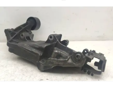 Renault Laguna III Generator/alternator bracket 17103585R