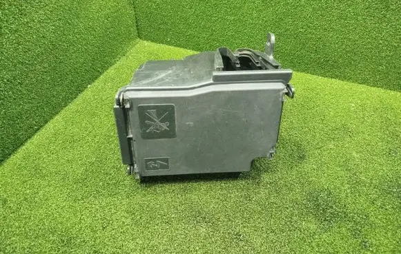 Renault Trafic III (X82) Fuse box set 243503708R 93452999 243121532R
