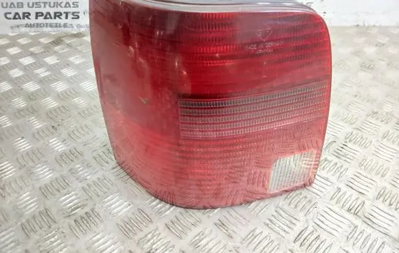 Volkswagen PASSAT B5 Rear/tail lights 3B9945111F