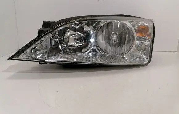 Ford Mondeo Mk III Headlight/headlamp 0301174603 1S7113006TE