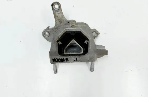 Opel Mokka B Engine mount vacuum valve 9826551380