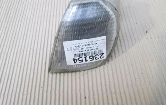 Alfa Romeo 145 - 146 Front indicator light