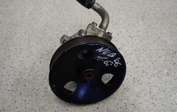 Chevrolet Lacetti Power steering pump