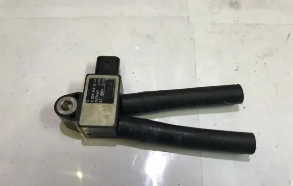 Mercedes-Benz E W212 Air pressure sensor a0009056503 sd0001-5170