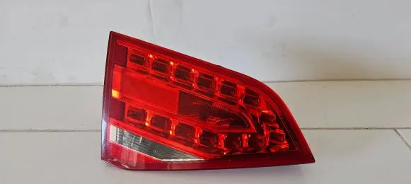 Audi A4 S4 B8 8K Tailgate rear/tail lights 170411