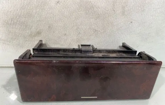Mercedes-Benz E W210 Car ashtray 2106830091