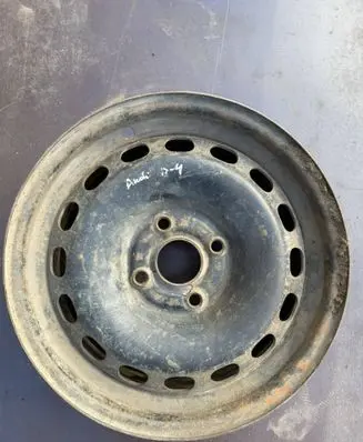 Audi 80 90 S2 B4 R15 steel rim 8A001025G
