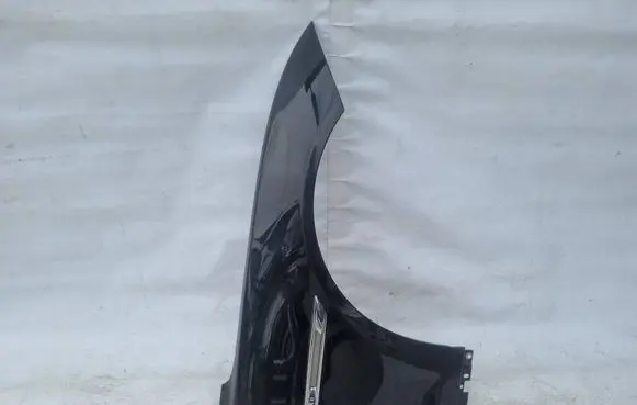 Jaguar XJ X351 Fender