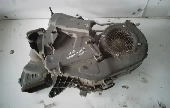 Nissan Pathfinder R51 Interior heater climate box assembly housing 