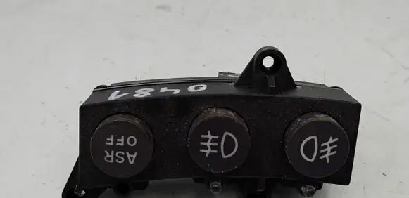 Fog light switch