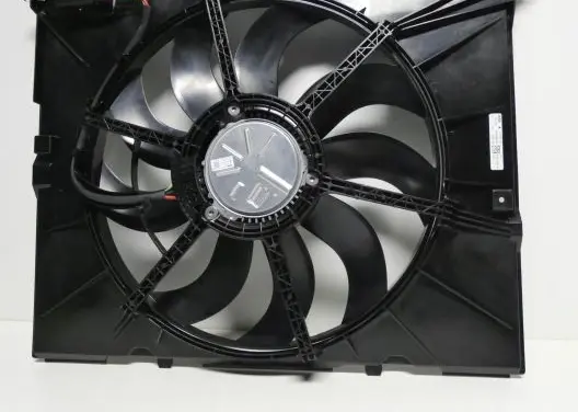 BMW X1 U11 Electric radiator cooling fan 9846925
