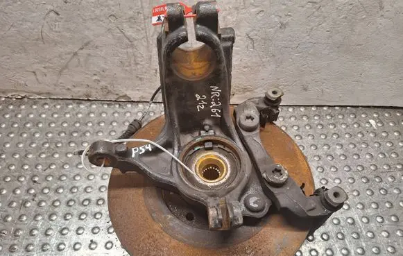 Peugeot 208 Front wheel hub spindle knuckle S14765261