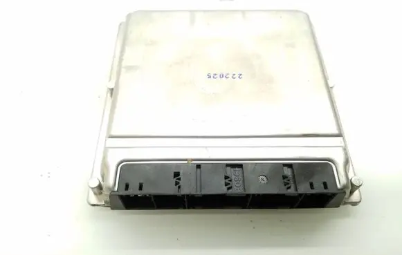 Mercedes-Benz C W202 Engine control unit/module A0001531379 0281010222