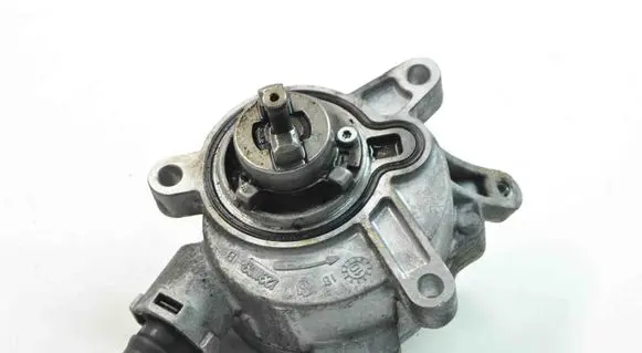 Volvo XC70 Vacuum pump 31219463