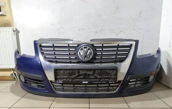 Volkswagen PASSAT B6 Front bumper 3C0807221