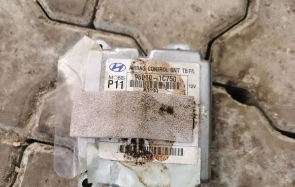 Hyundai Getz Airbag control unit/module 959101C750 33139