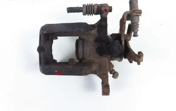 Opel Mokka Rear brake caliper 