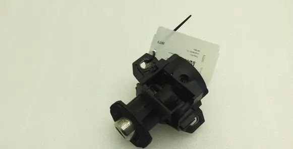 BMW 3 E90 E91 Tailgate exterior lock 7167321 51247167321