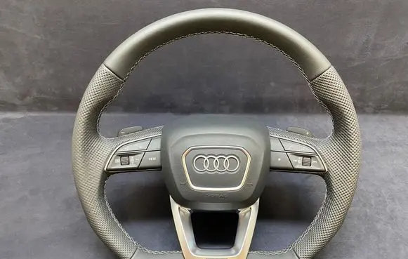 Audi Q7 4M Steering wheel 4M0419091T
