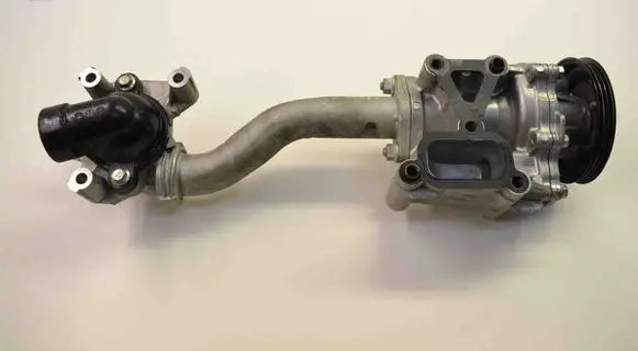 Mitsubishi Outlander Water pump