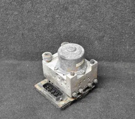 Mazda 6 ABS Pump 2523E0093 GJ6E437A0
