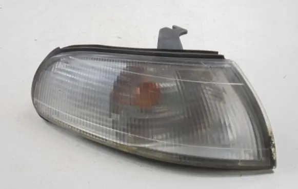 Mazda 626 Front indicator light 210-61612