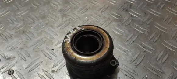 Saab 9-3 Ver1 clutch release bearing 5257068