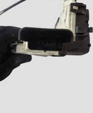 Peugeot 508 Front door lock 851916 A02522